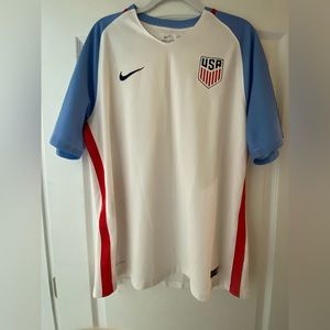 Nike Men’s Nike Dri-Fit Authentic 2016 USA Soccer Jersey